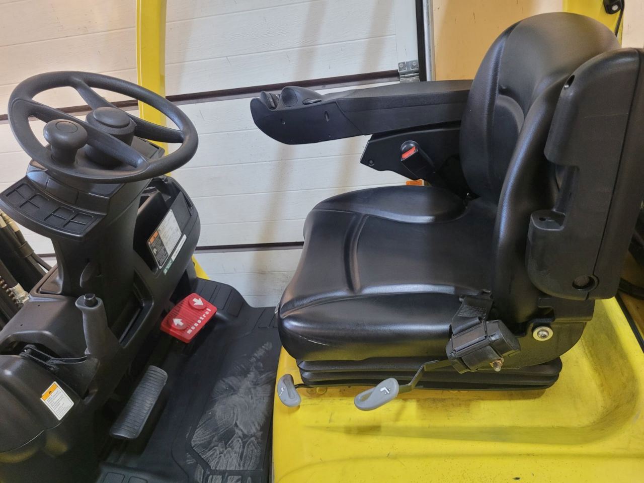 Навантажувач вилковий, газовий 2.0 тонн Hyster H2.0FT , Великобританія