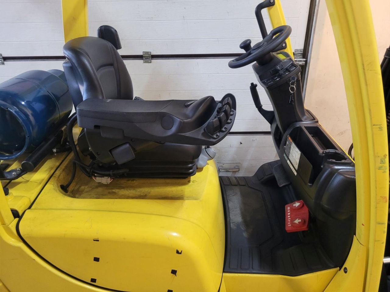Навантажувач вилковий, газовий 2.0 тонн Hyster H2.0FT , Великобританія