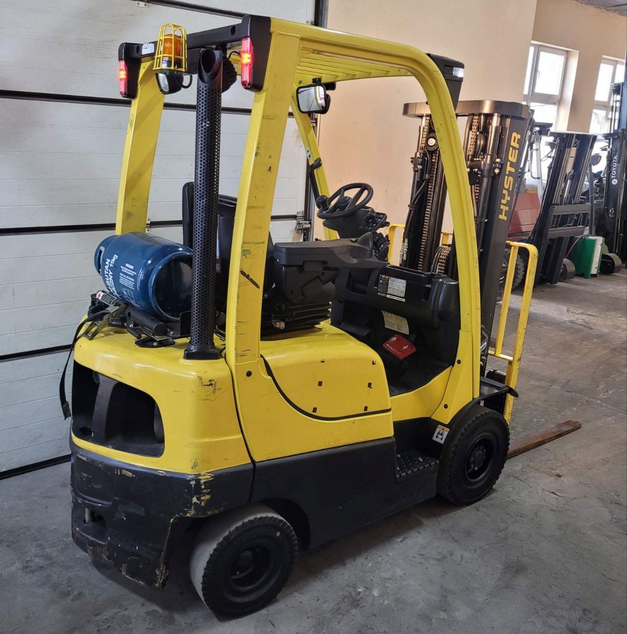 Навантажувач вилковий, газовий 2.0 тонн Hyster H2.0FT , Великобританія