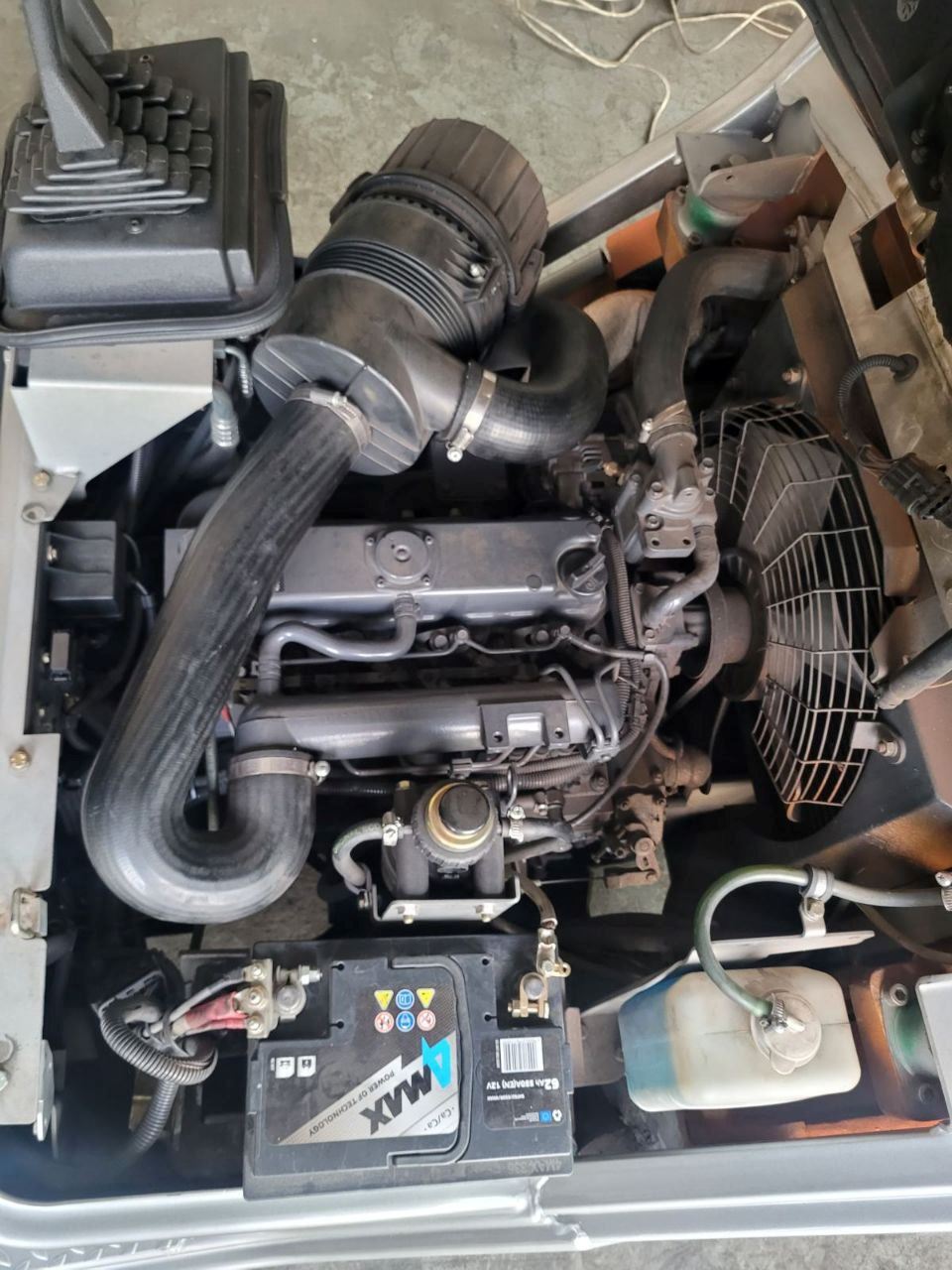 Wózek widłowy diesel 1,8 tony Still RC40-18