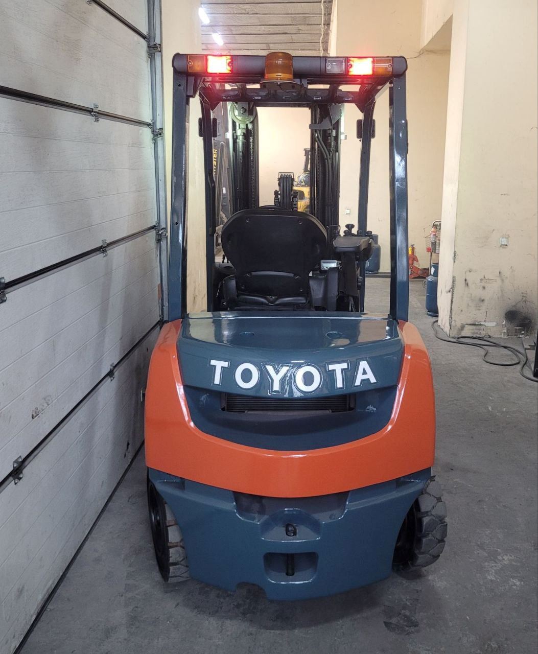 Wózek widłowy Toyota 02-8FDF25, diesel 2,5 tony