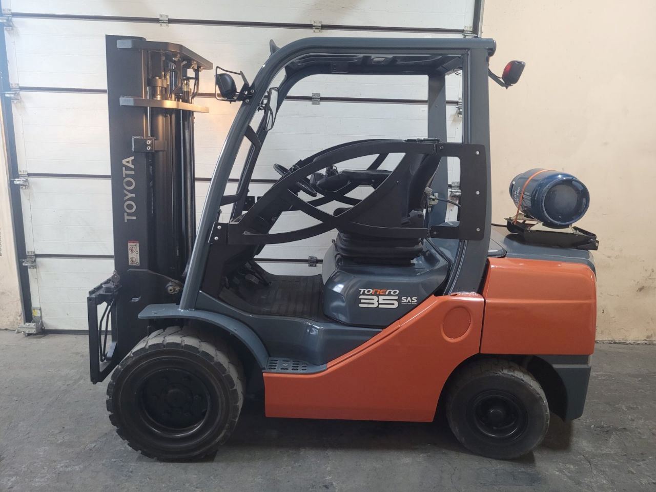Wózek widłowy Toyota 02-8FGJF35, gaz 3,5 tony
