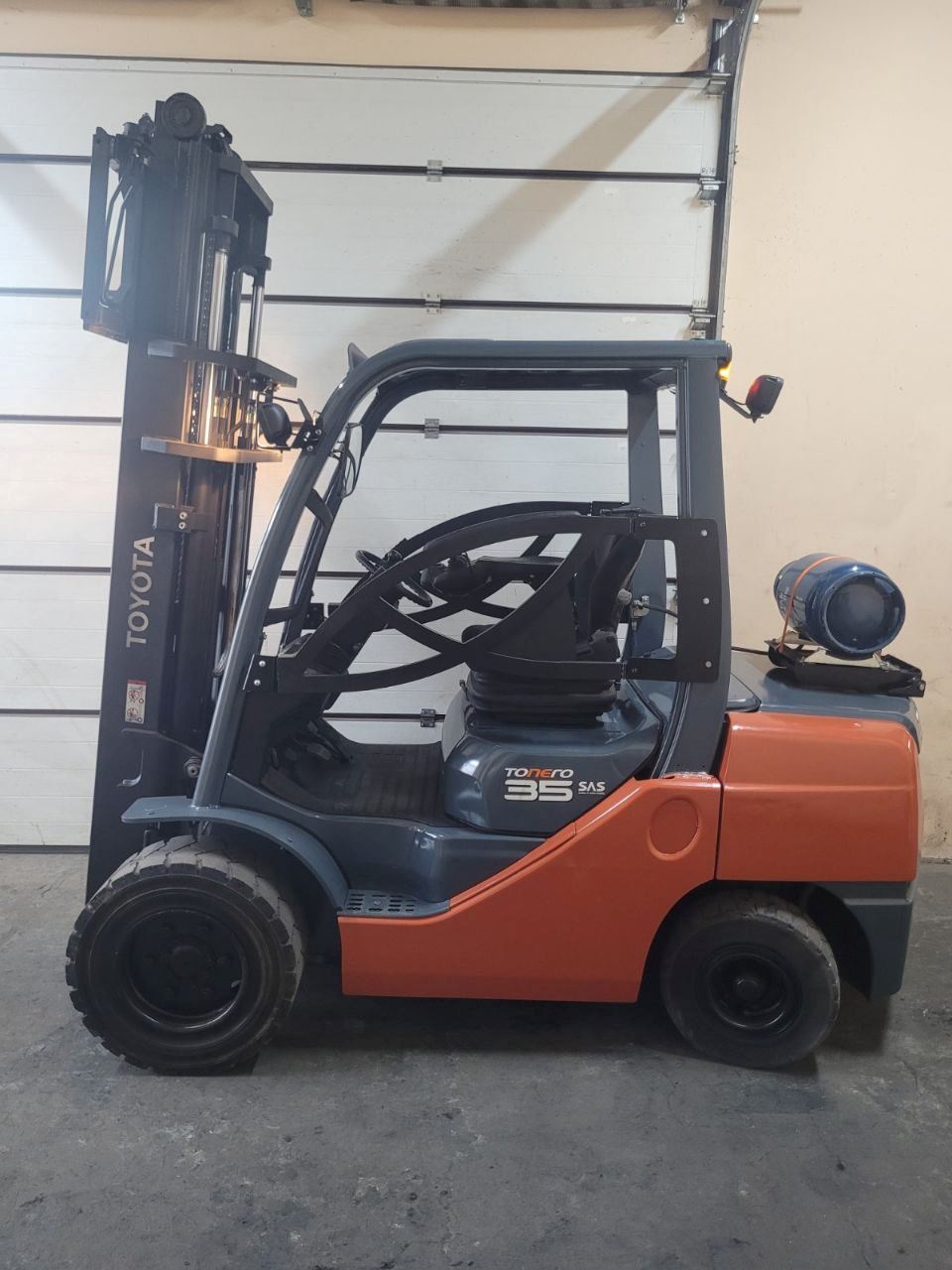 Wózek widłowy Toyota 02-8FGJF35, gaz 3,5 tony