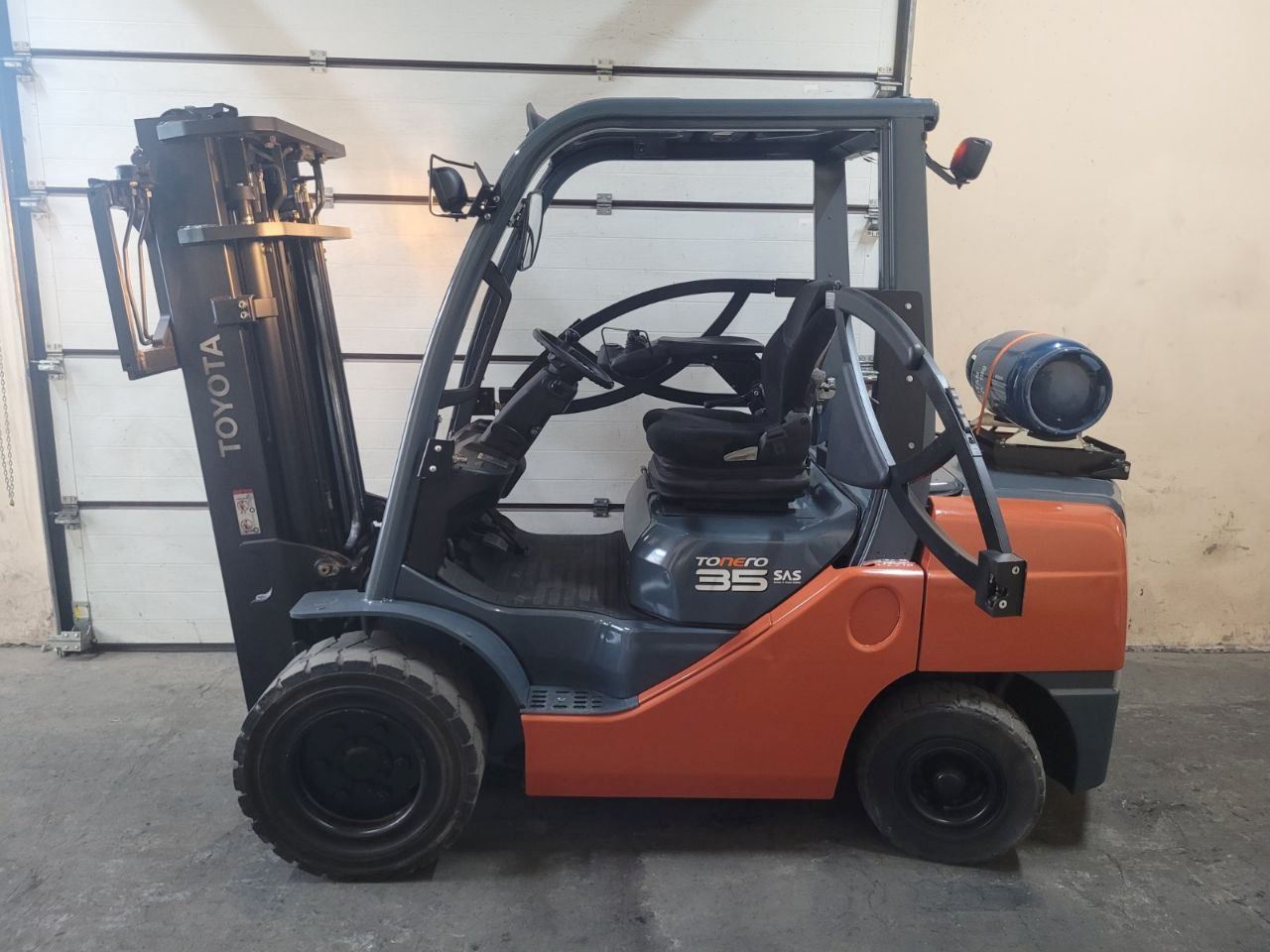 Wózek widłowy Toyota 02-8FGJF35, gaz 3,5 tony