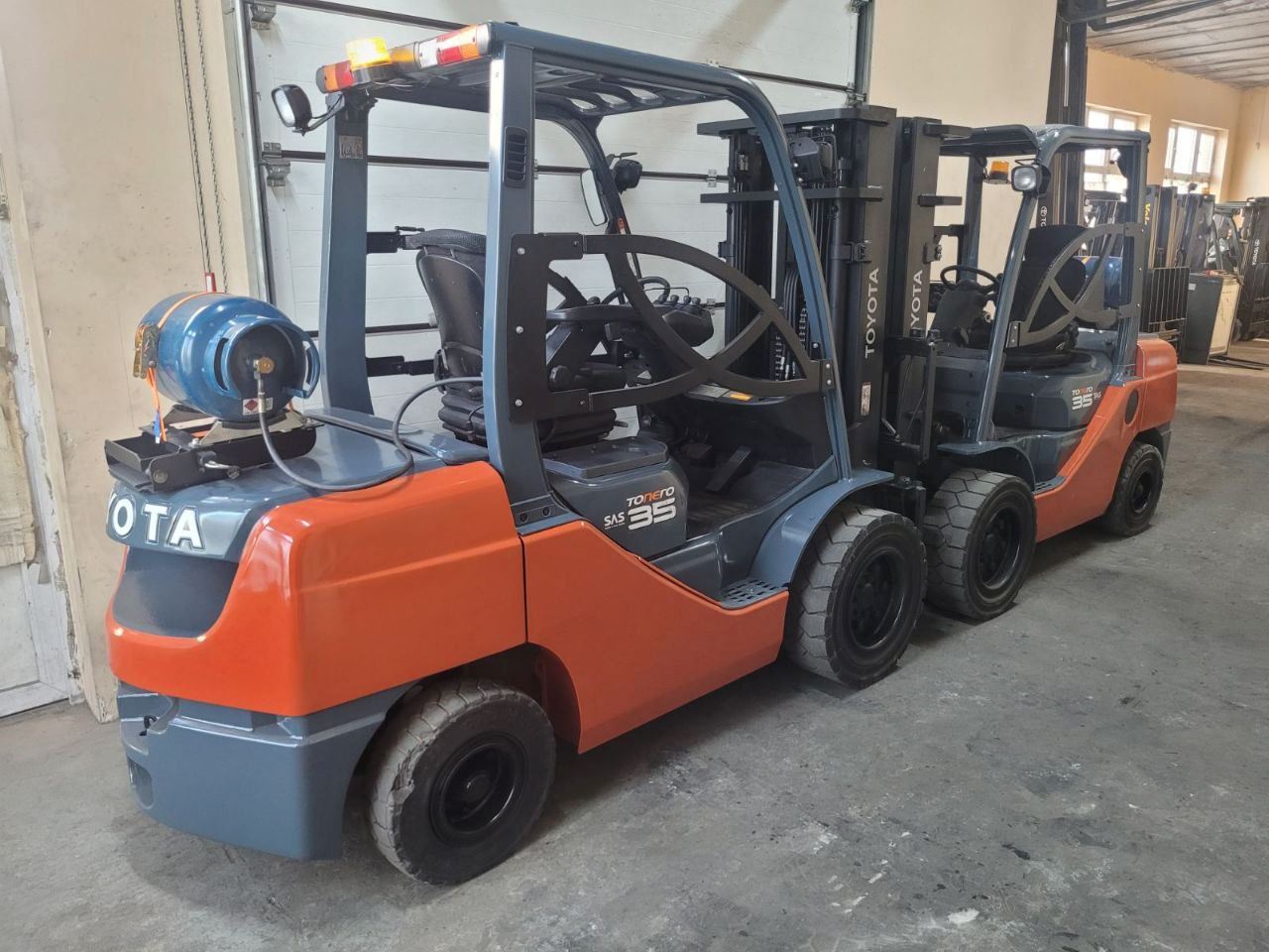 Wózek widłowy Toyota 02-8FGJF35, gaz 3,5 tony