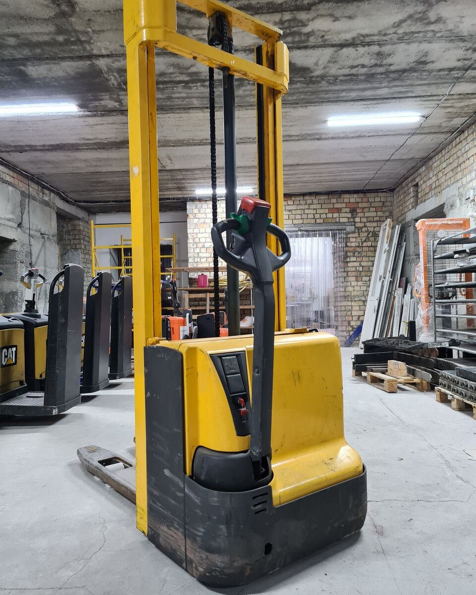 Wózek elektryczny JUNGHEINRICH ELC 110