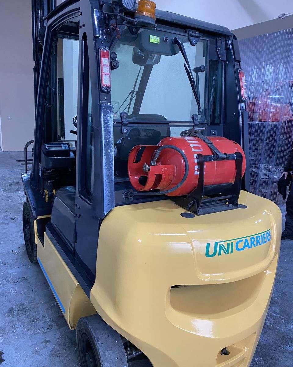Wózek widłowy na gaz Nissan Unicarriers U1D2A25LT