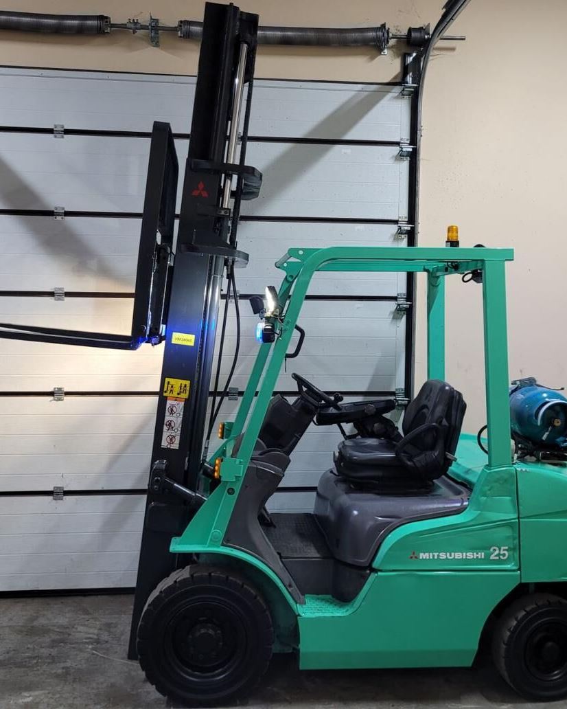 Wózek widłowy gazowy 2,5 tony Mitsubishi FG25N