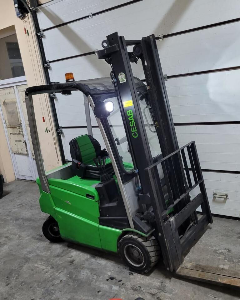 Fork three-support forklift, electric Cesab - Toyota B418